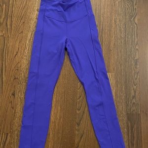 ATHLETA ultimate stash pocket 7/8 tight